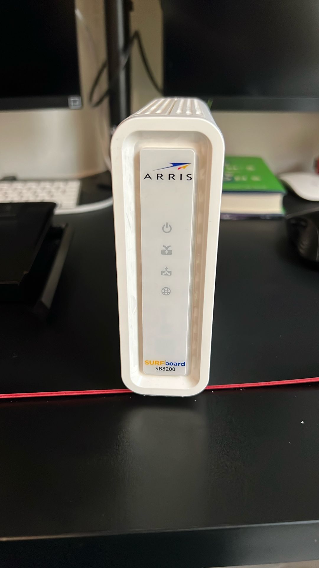 ARRIS SB8200 - Cable Modem