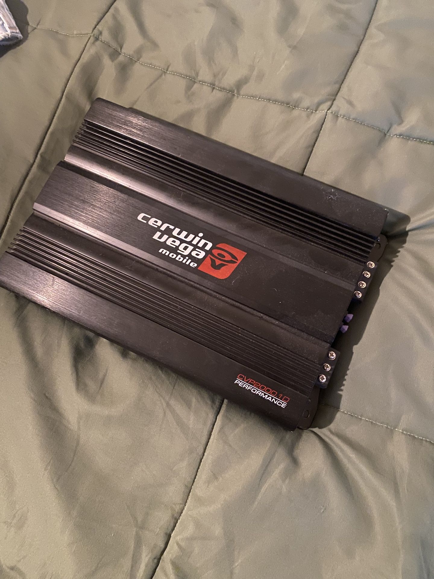 cerwin vega mobile amp CVP2000.1D performance