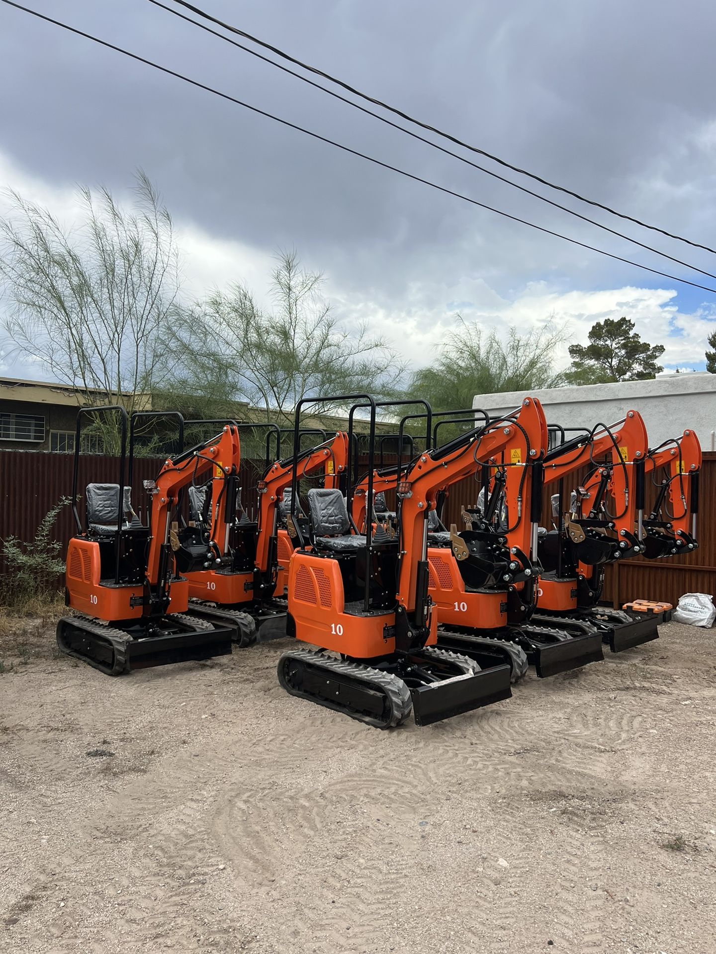 Brand New 1 Ton Mini Excavator In Stock In Tucson