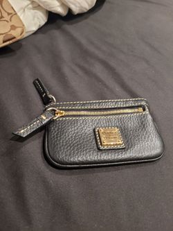 Dooney and Bourke black keychain coin pouch wallet zip card holder leather