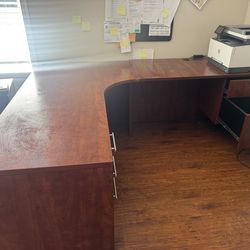 Free desk