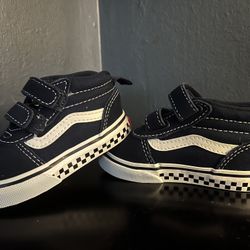 NWOB Vans Toddler Ward V Mid-Top Sneakers - Navy/Checkered - Size 5C