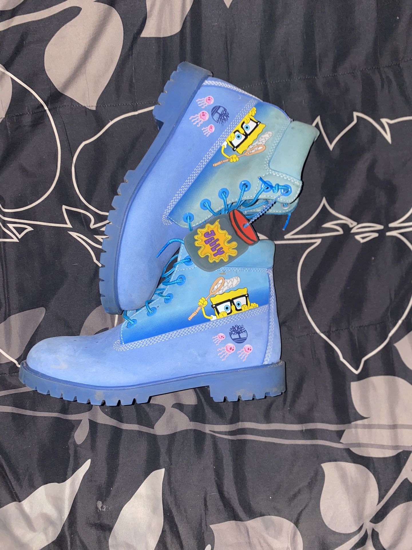 Special Edition SpongeBob Tim’s For Sale Size 7