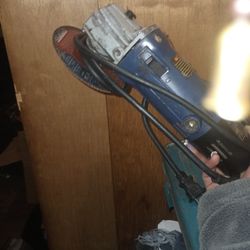 Chicago Electric 4.5" Angle Grinder
