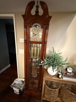 Antique Howard Miller Grandfather Clock
