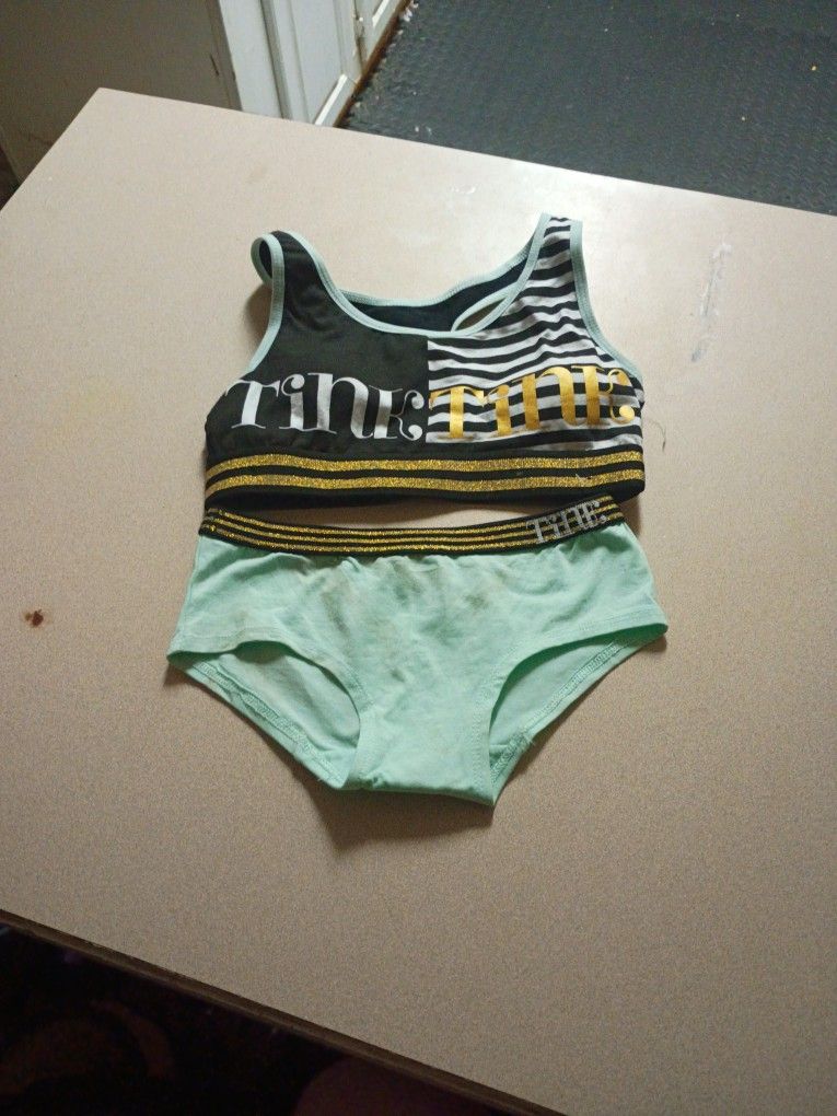 Green And Black Girls Two Piecer