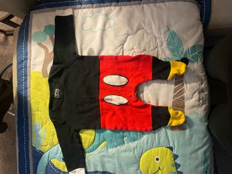 Baby clothes