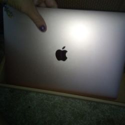 MacBook Air 13.3 Screen Replacement 
