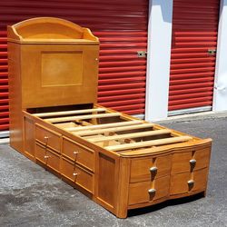 (FREE LOCAL DELIVERY) Solid wood twin bed frame with 7 drawers
