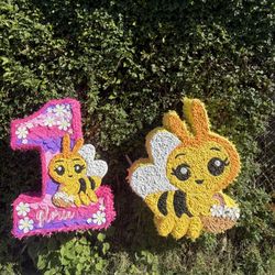 customized piñatas 