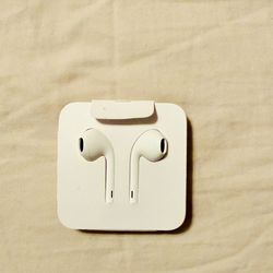 Apple EarPods (Lightning Connector)