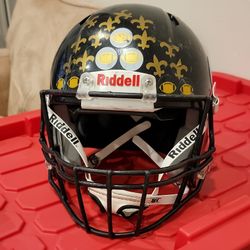Riddell Youth Medium Helmet Black Gold White
