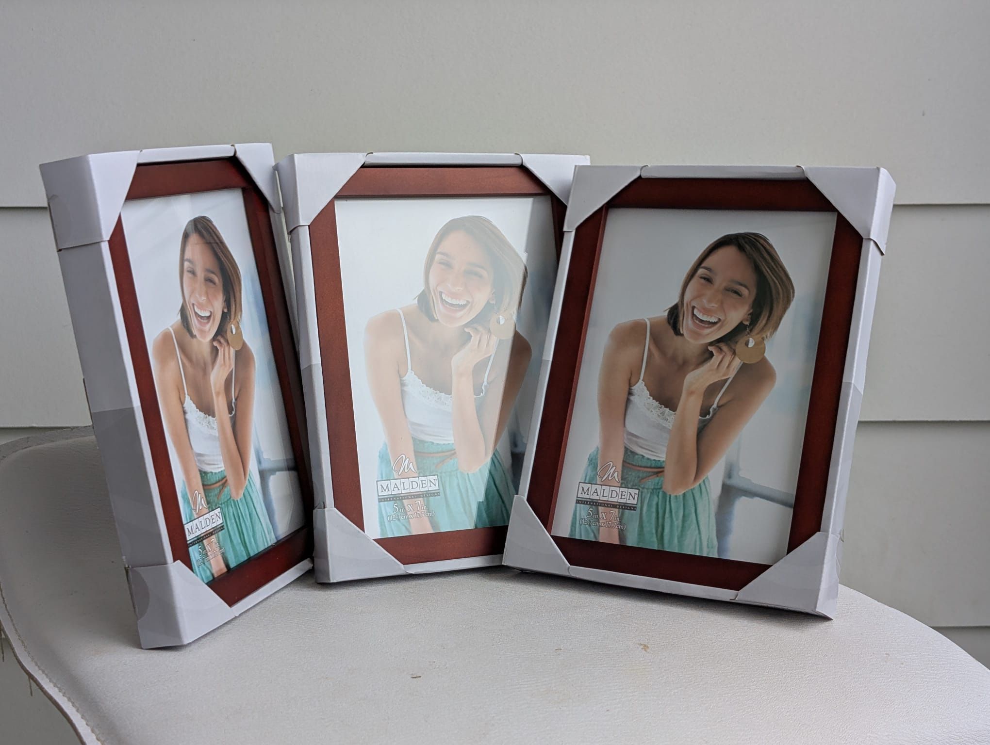 Set of 3 Malden 5x7 Wood Picture Frames – New in Packaging
