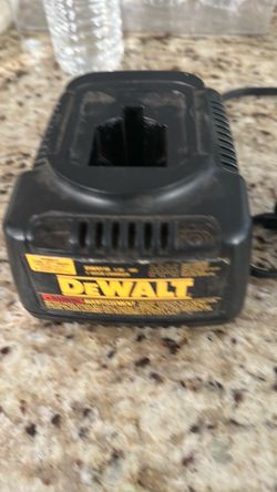 DeWalt Battery Charger