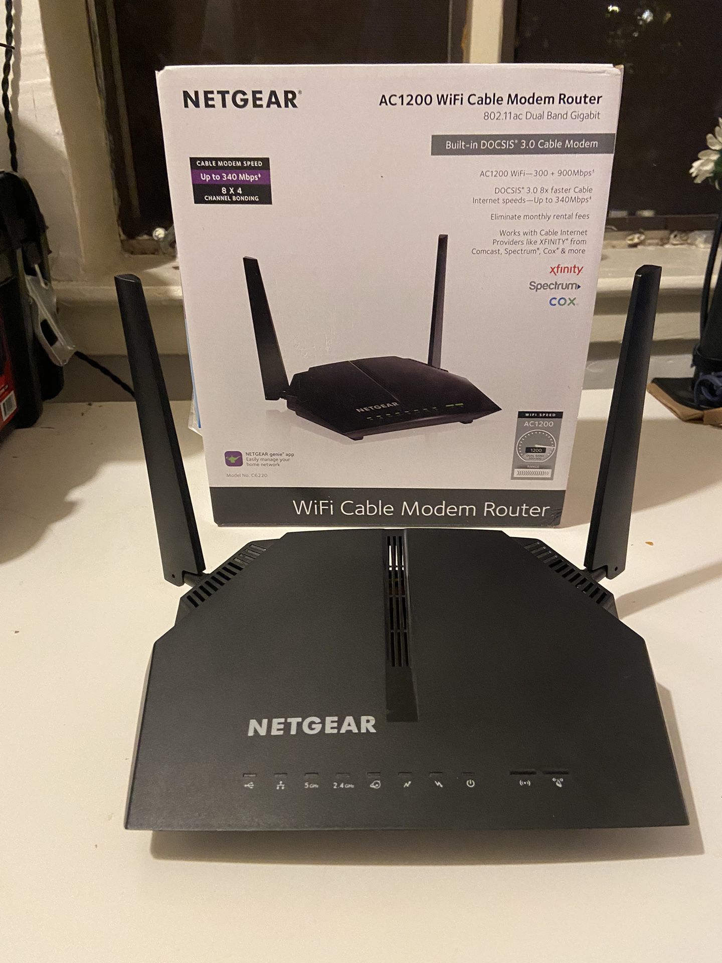 Netgear AC1200 Cable Wifi Modem Router