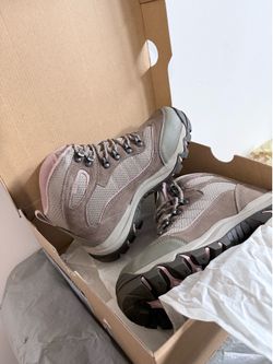 Women’s Snow Shoes