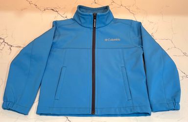 Like New Blue Columbia Jacket (kids 6/7)