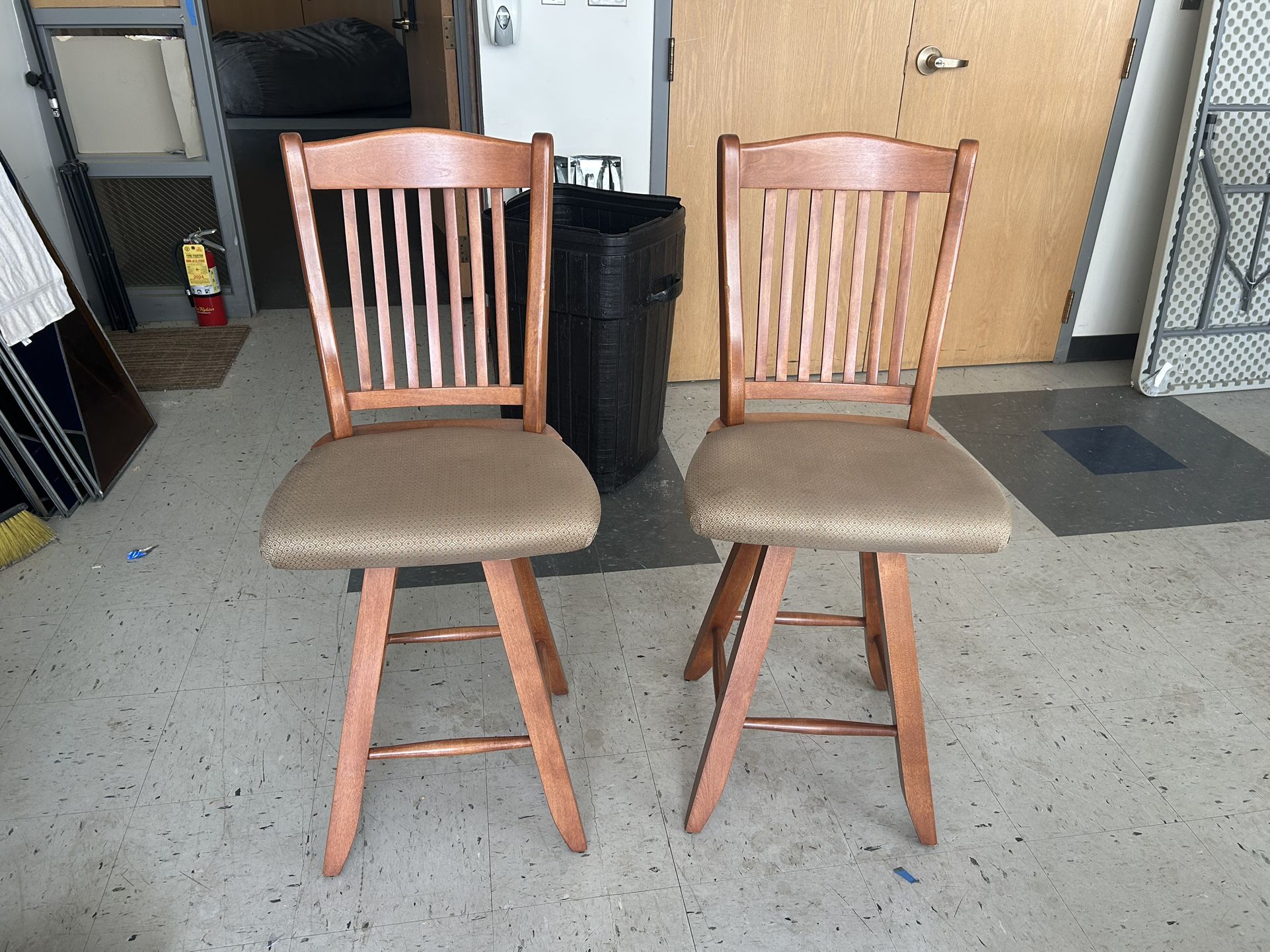 Barstool chairs
