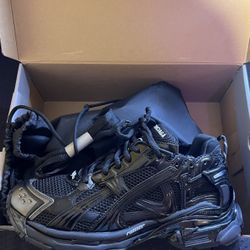 Black Balenciaga Sneakers 