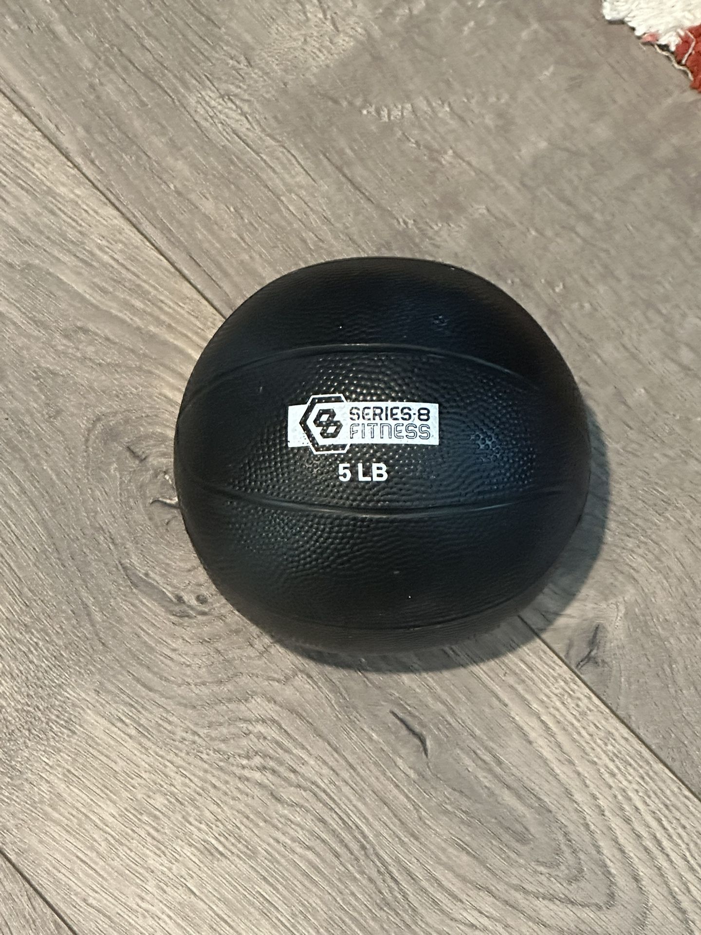 Series 8 Fitness 5lb medicine ball.