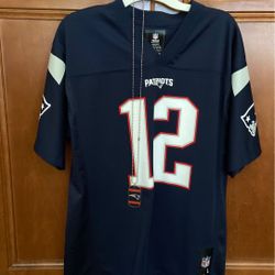 $30 Patriots jersey - Large 1416