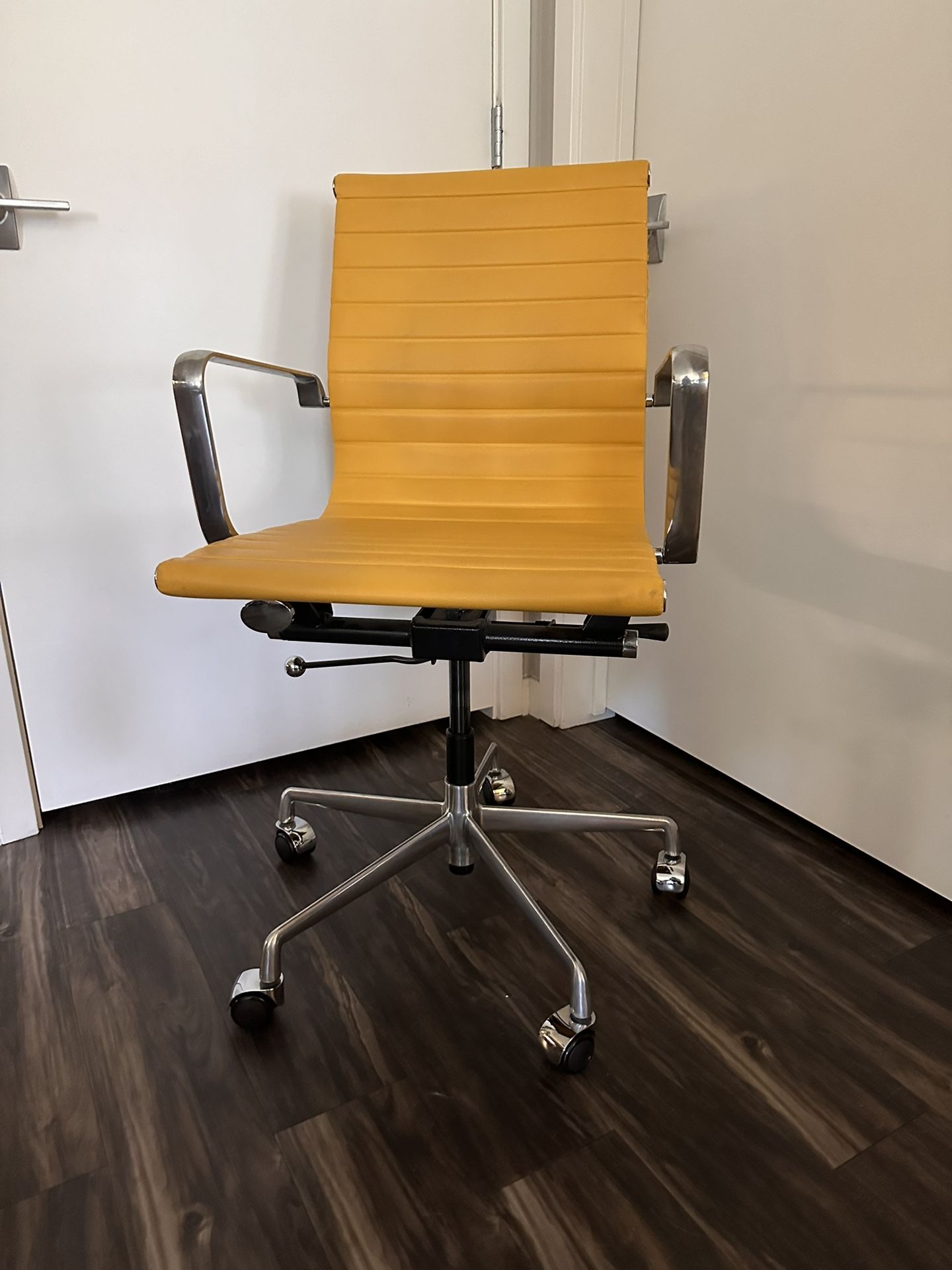Yellow Laura furniture Office Chair