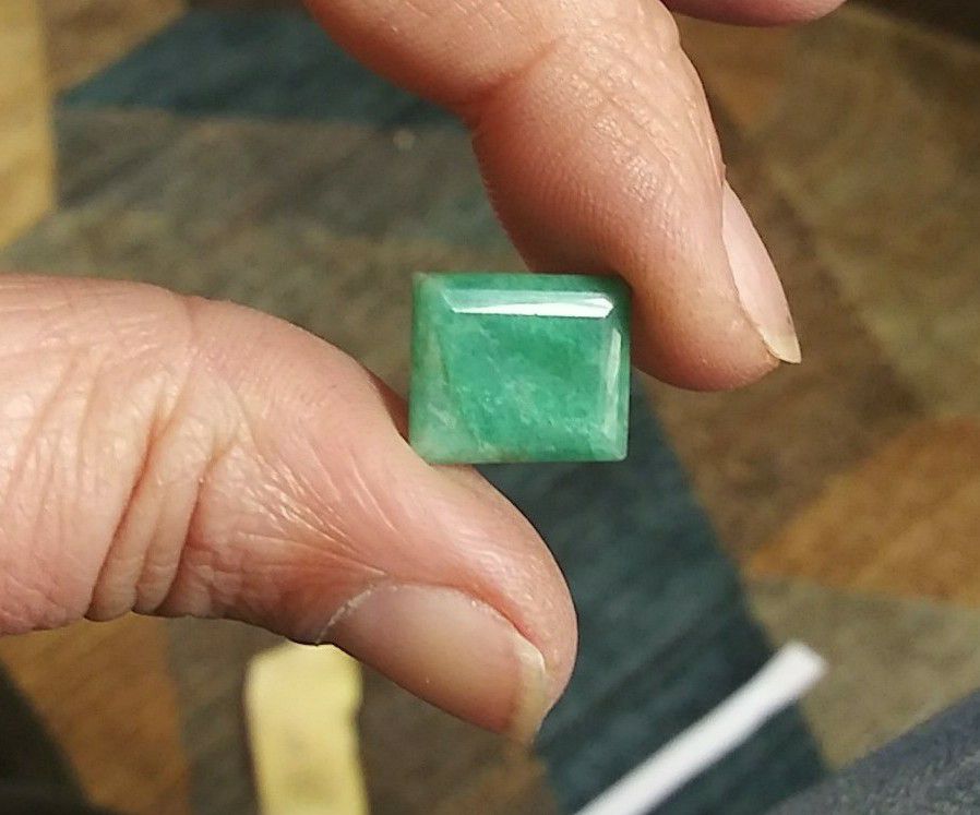 100% Natural 8.0-Carat Emerald - Loose Gemstone