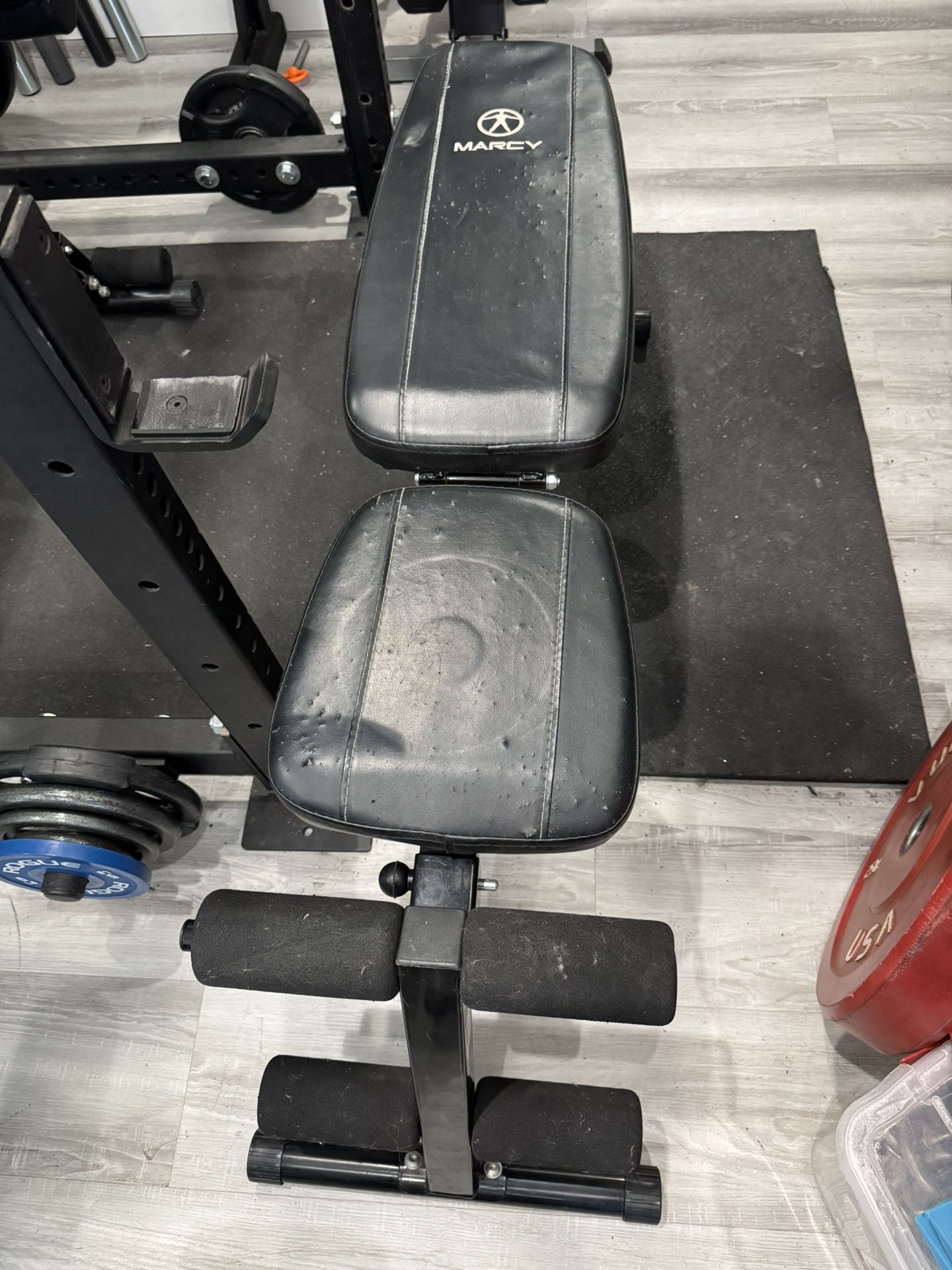 Weight Bench