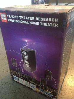 **Garage Sale: Wetsuits, Home Speaker System, Rice Cooker, Toaster, Travel Bag, Skis**