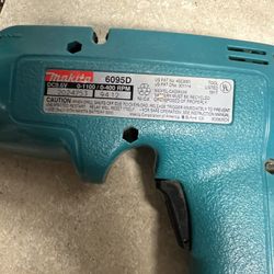Makita, 6095D drill