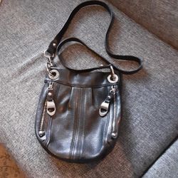 B. Makowsky Leather Crossbody Purse
