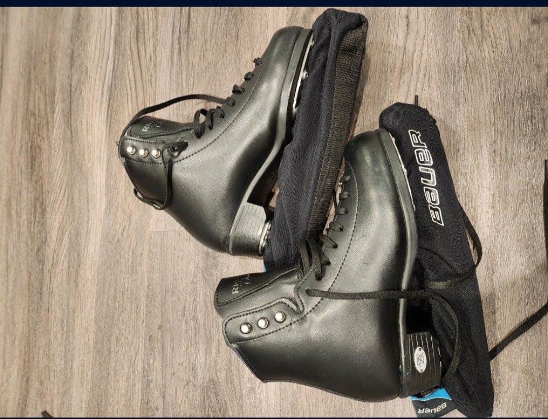Riedell 33 dm Junior Ice Skates Size 3J