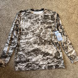 Men’s Mossy oak Size: Large 