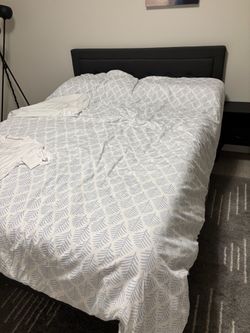 Queen mattress & bed frame