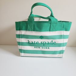 Kate Spade Jett Canvas LARGE Tote in Green Bean Multi #KB695 NWT