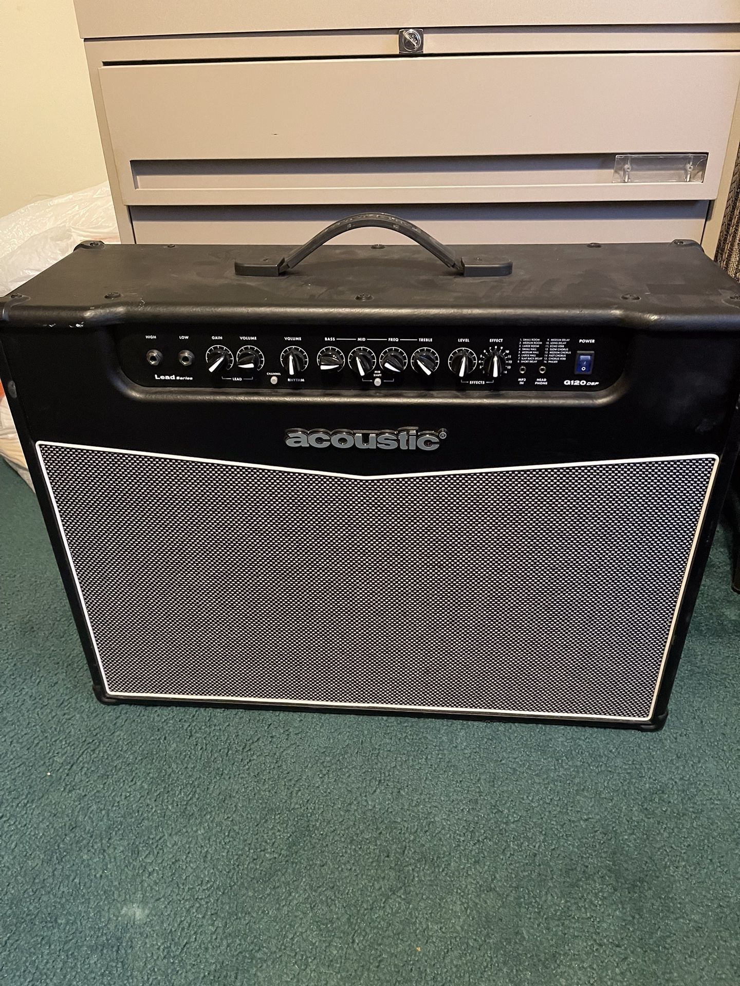 Acoustic Guitar Amp 