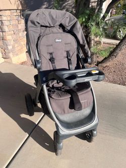Chicco Stroller and Car Seat With Base