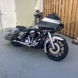Offer up harley davidson sale