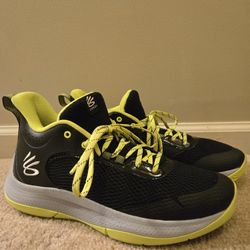 Under Armour Curry's. Size 10.5