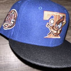 Toronto Blue jays HAT CLUB