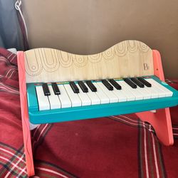 Kids piano & stack up color toy bundle