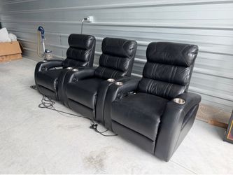 Power Reclining Theater Chairs