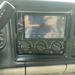 pioneer bluetooth touch screen radio