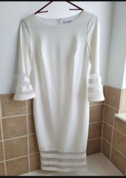 Beautiful bell sleeve Calvin Klein Ivory Dress- Size 2