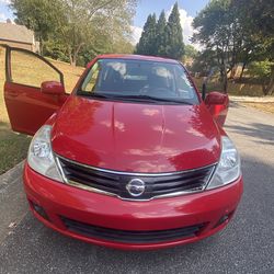 Nissan Versa 2012