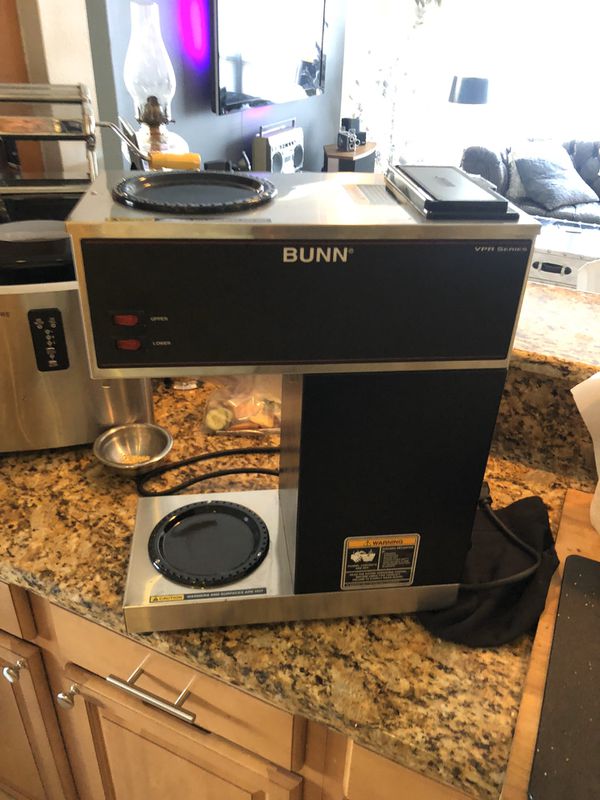 BUNN VPR Series Coffee maker with two pot warmers for Sale ...