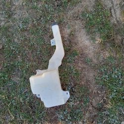 Windshield Wiper Bottle  Receivor