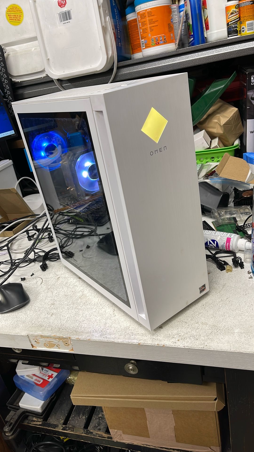 White HP Omen 25L Gaming Desktop Computer PC AMD RYZEN