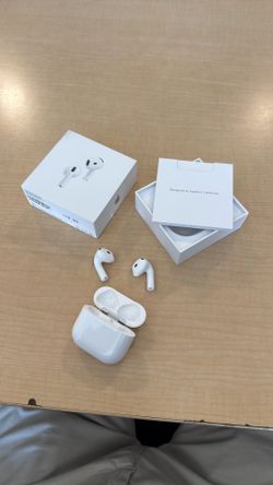 Apple AirPods 4 with Active Noise Cancelation