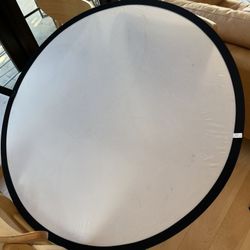 Impact White Collapsible Reflector Disc